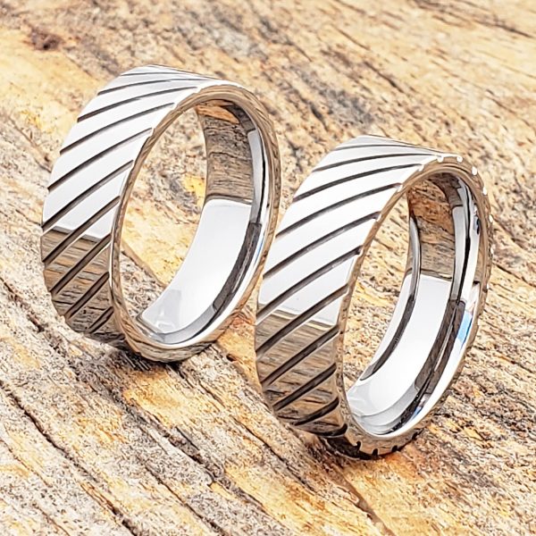 carina-7mm-diagonal-grooved-unique-rings