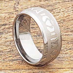 mo-anam-cara-soulmate-engraved-claddagh-rings (3)