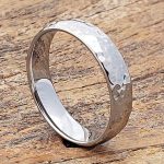 tungsten-ultra-polish-hammered-rings