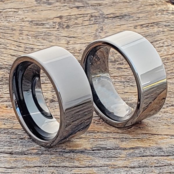 europa-black-ice-gunmetal-tungsten-rings