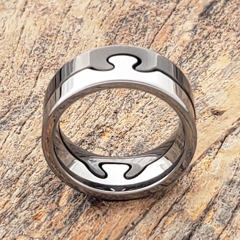 Interlocking Puzzle Rings Forever Metals