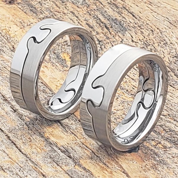 interlocking-polished-puzzle-rings