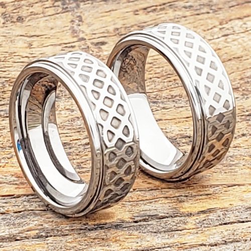 Labyrinth Knotwork Polished Carved Rings Labyrinth Knotwork Polished Carved Rings