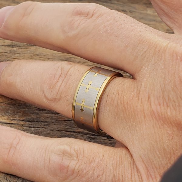 trinity-gold-flat-cross-10mm-rings